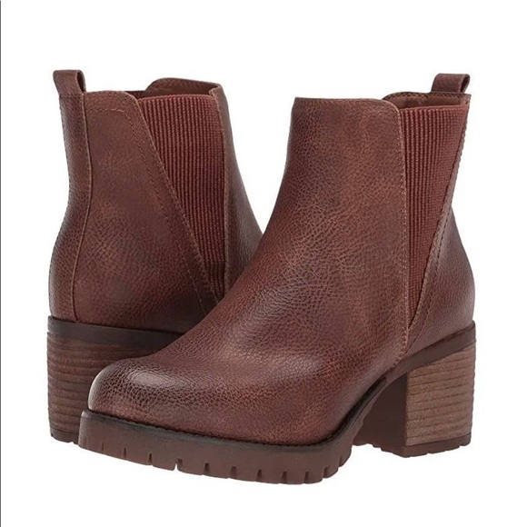 MIA Shoes - MIA Jody Ankle boots| size woman’s 8| brown
